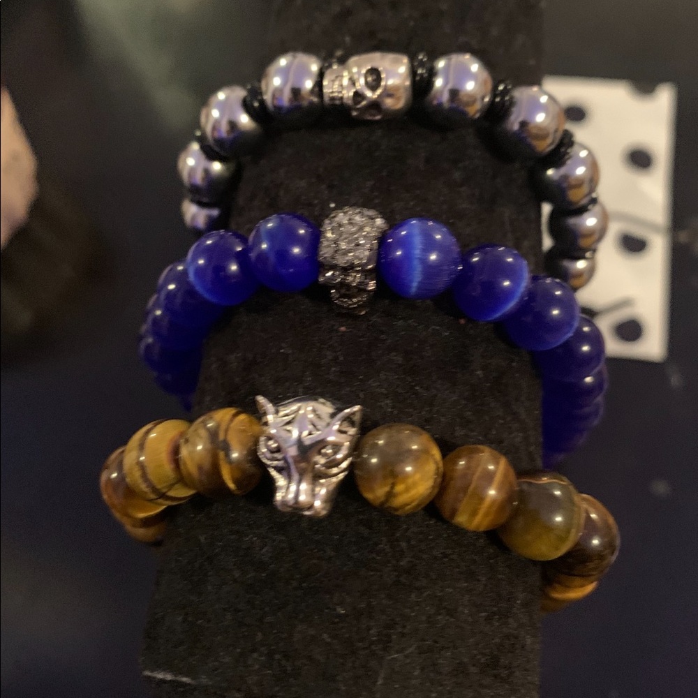Lion head or skeleton beaded bracelet